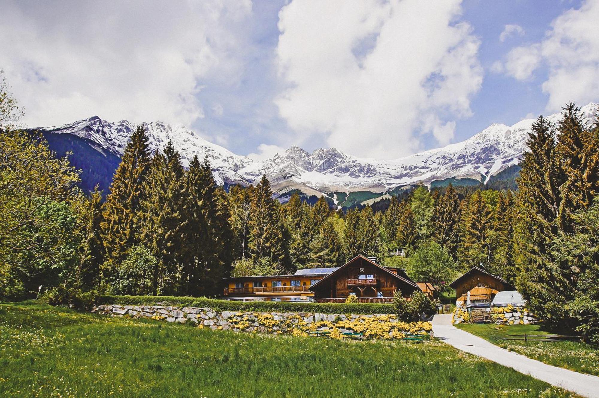 Sweet Cherry - Boutique & Guesthouse Tyrol Инсбрук Экстерьер фото